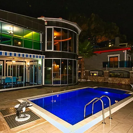 - Luxus - Pool - Whirlpool - - Kestel فندق ألانيا